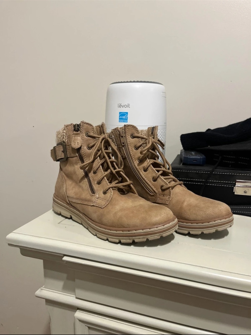 Cliffs by WHITE MOUNTAIN women’s Lace-Up Tan Boots with Side Zipper size 7